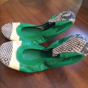 Yosi Samra Samara 100% Leather Flats Size 8